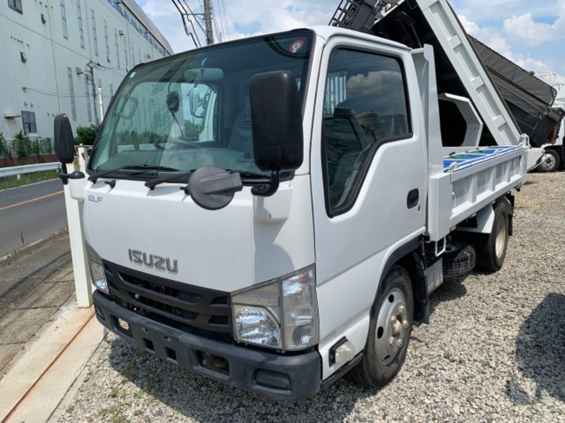 ISUZU　ELF