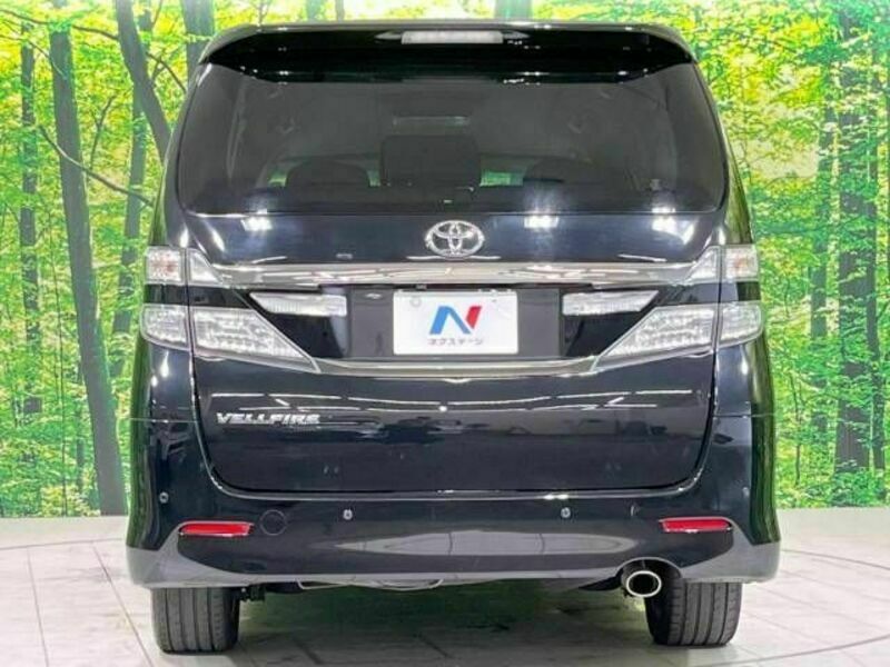 VELLFIRE-16