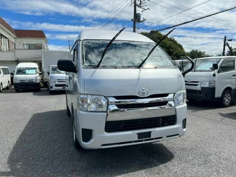 HIACE VAN-1