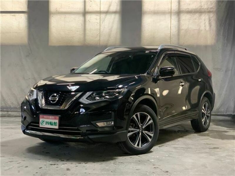 NISSAN　X-TRAIL