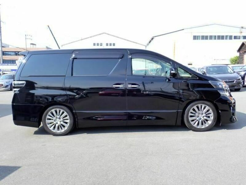 VELLFIRE-4