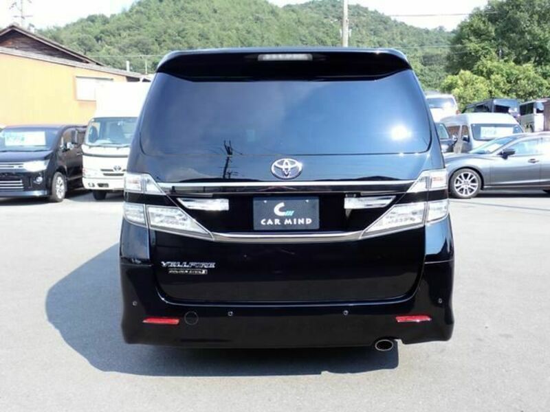 VELLFIRE-6