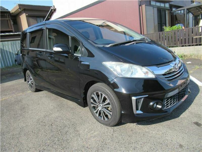 HONDA　FREED