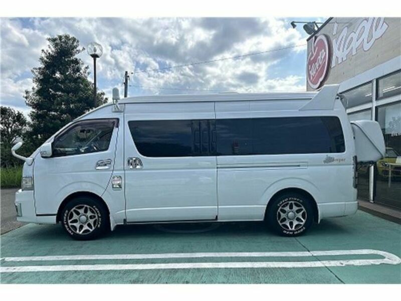 HIACE-35