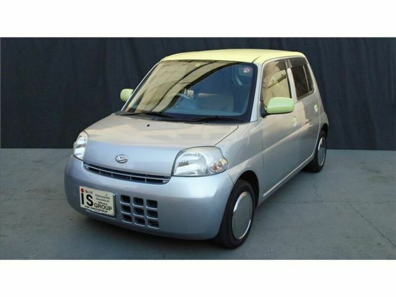 DAIHATSU　ESSE