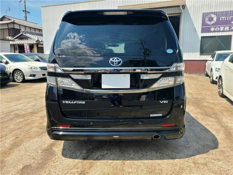 VELLFIRE-7