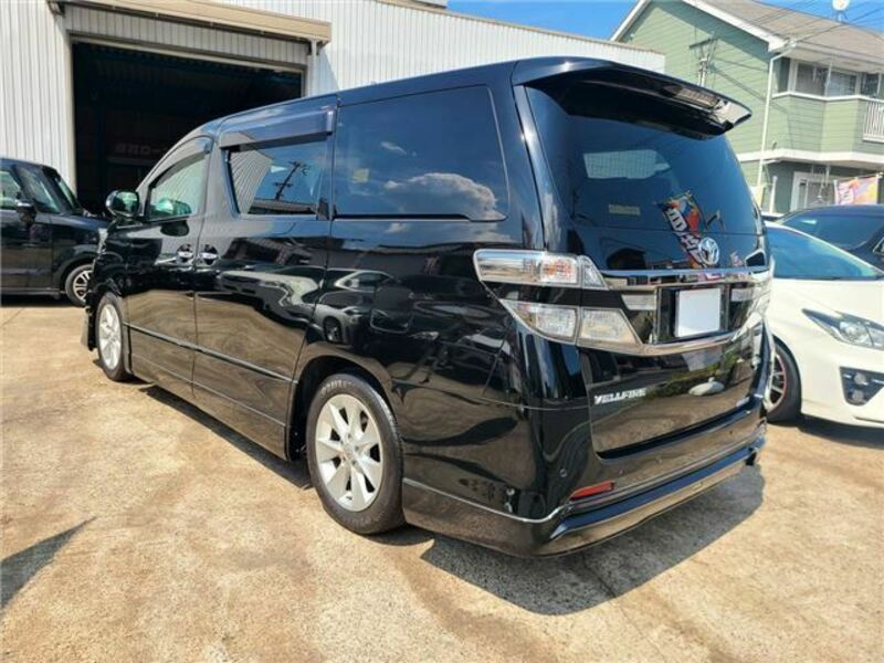 VELLFIRE-40