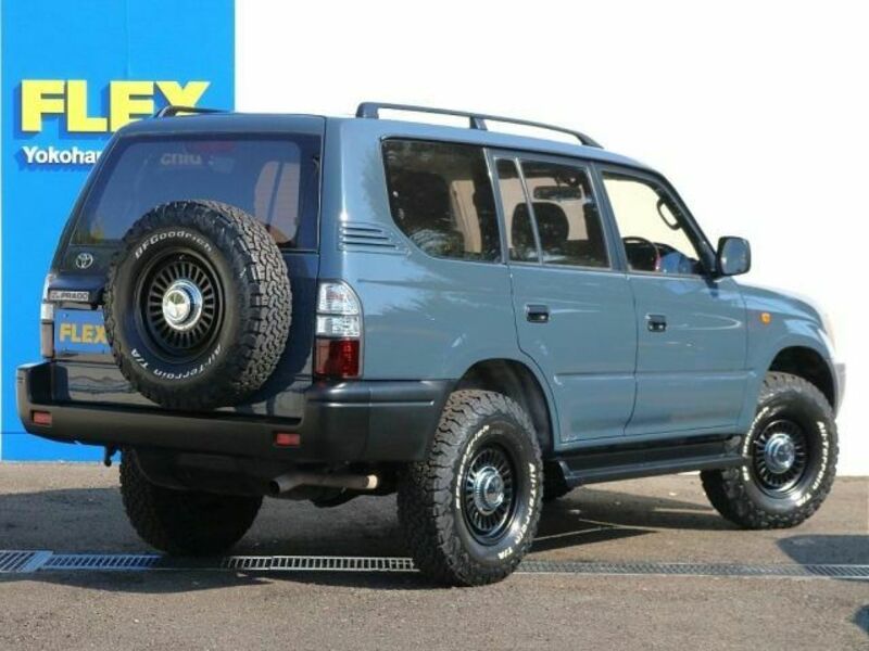 LAND CRUISER PRADO-1