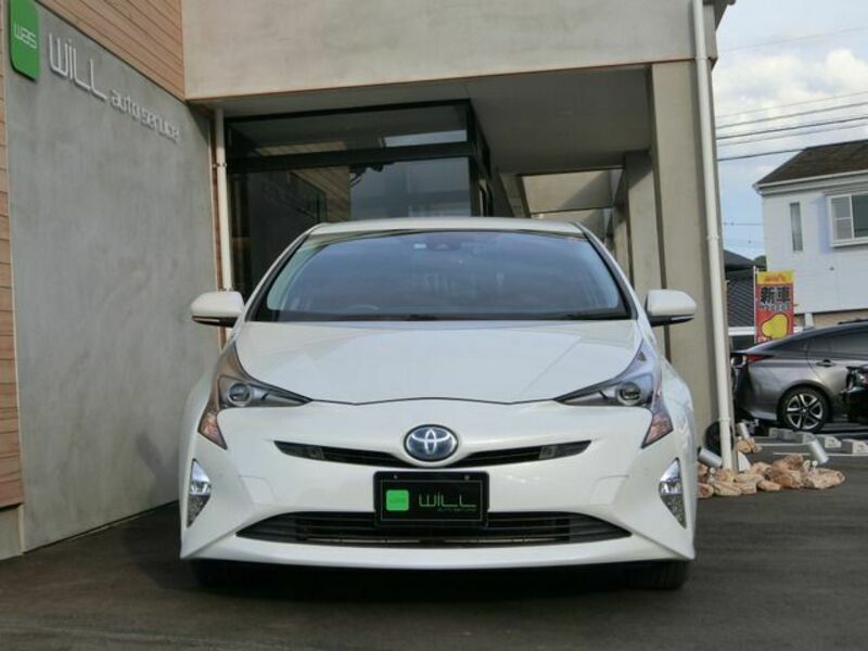 PRIUS-4