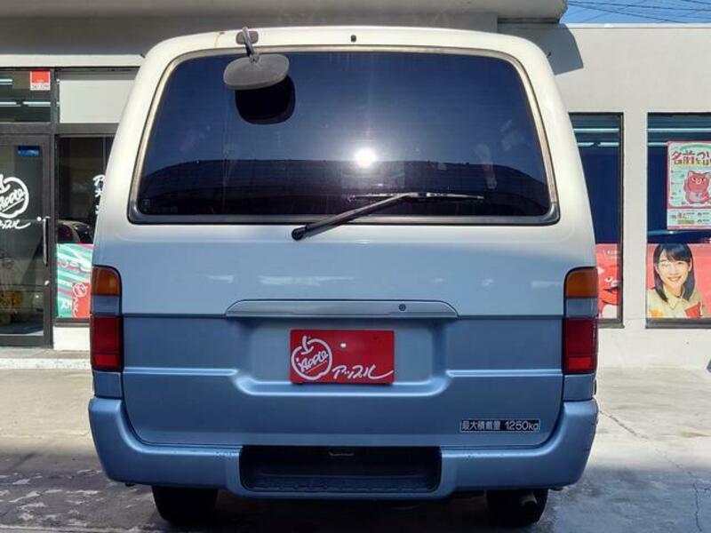 HIACE VAN