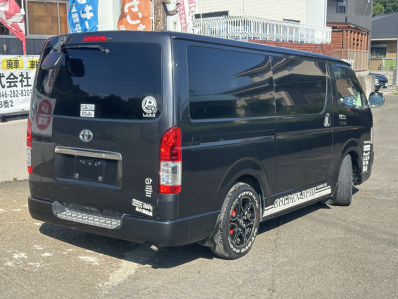 HIACE VAN-9