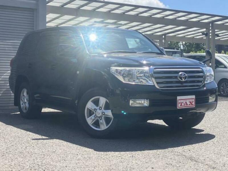 LAND CRUISER-7
