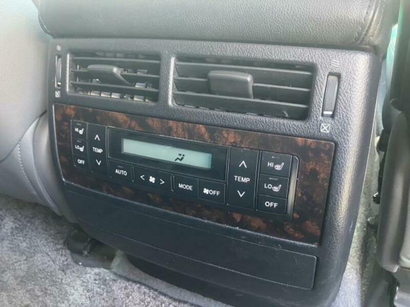 LAND CRUISER-18