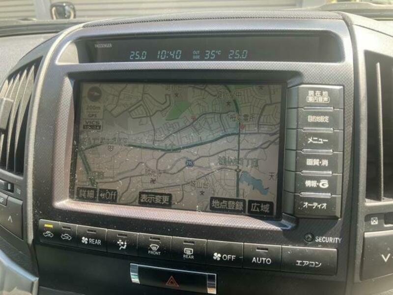 LAND CRUISER-3