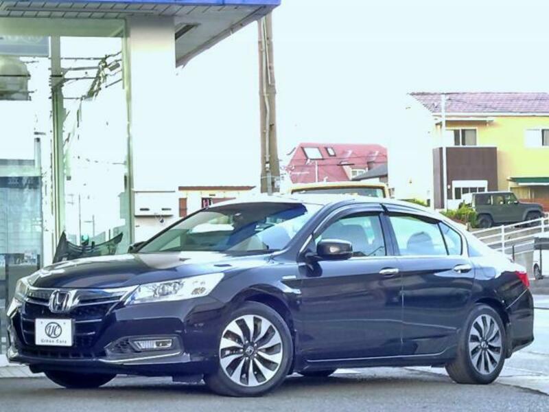 HONDA　ACCORD HYBRID