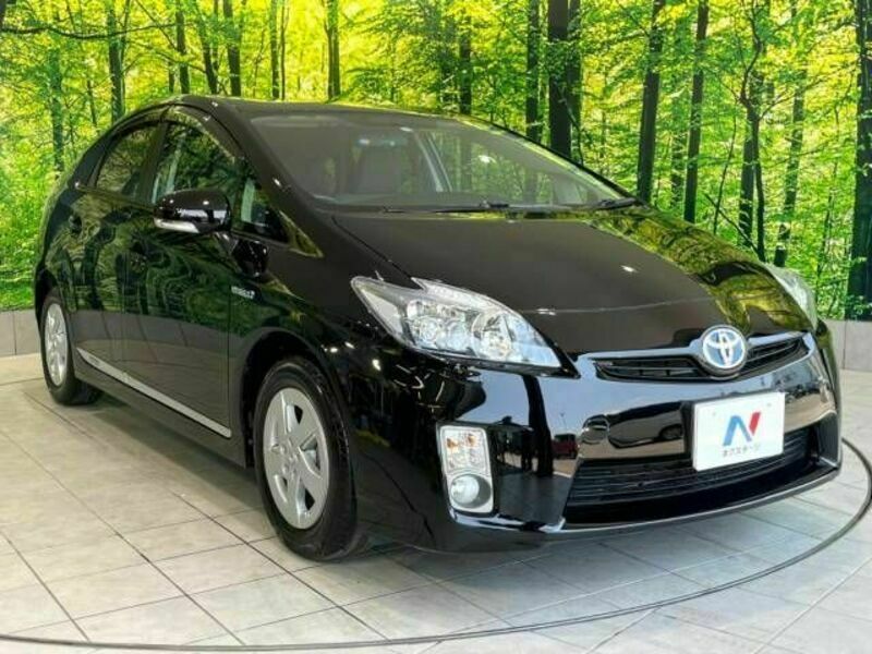 PRIUS-16