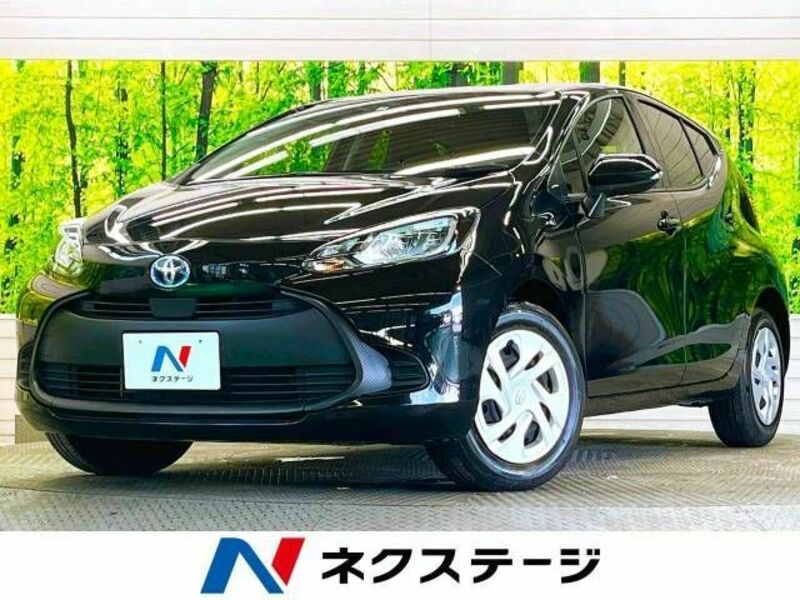 TOYOTA　AQUA