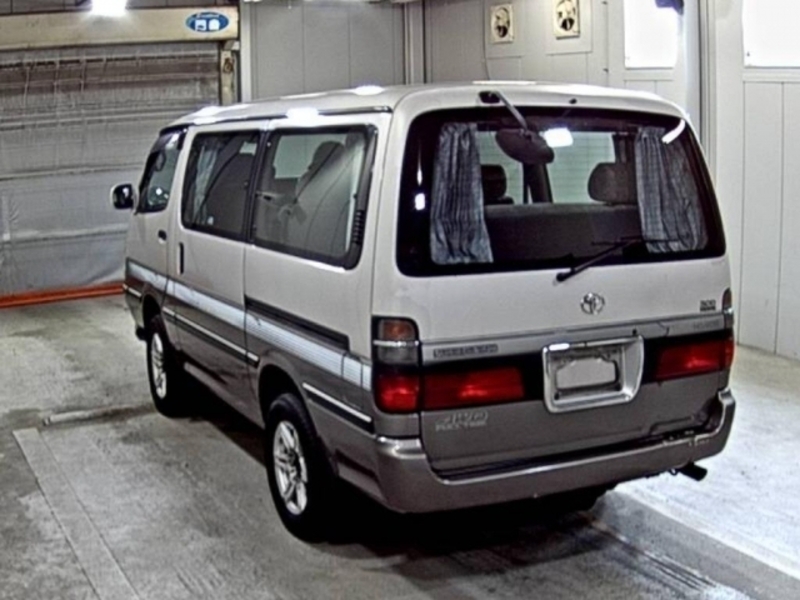 HIACE