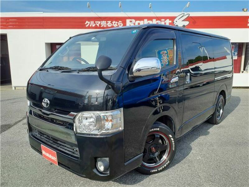 TOYOTA　HIACE VAN