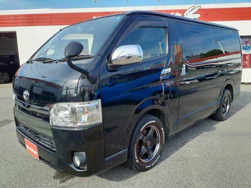 HIACE VAN-11