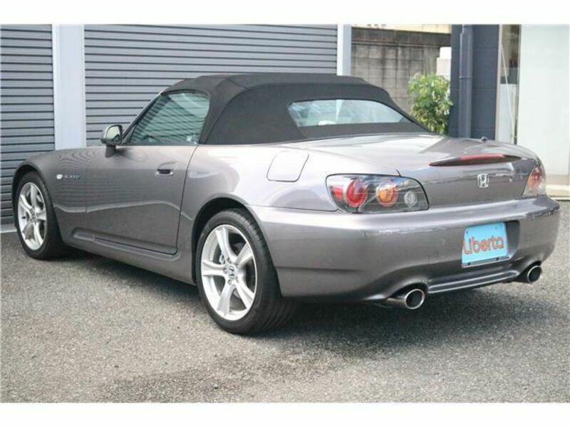 S2000-8