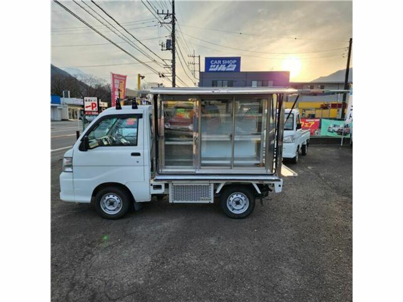 DAIHATSU　HIJET TRUCK