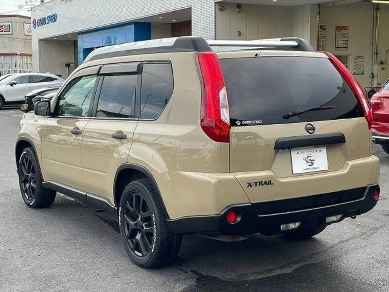 X-TRAIL-16