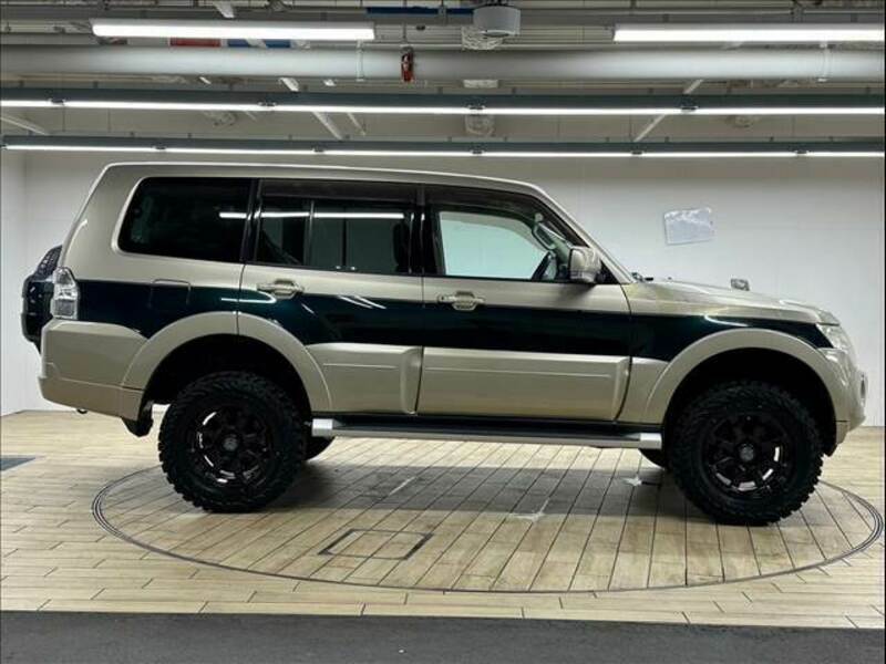 PAJERO-17