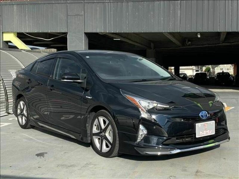 PRIUS-21