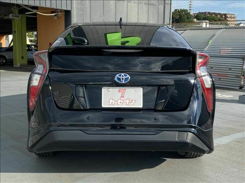 PRIUS-25