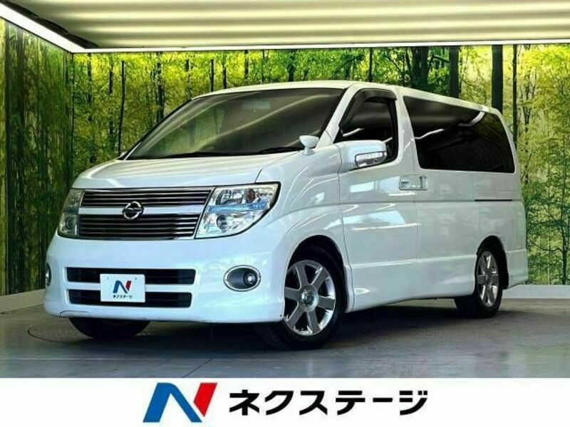 NISSAN　ELGRAND