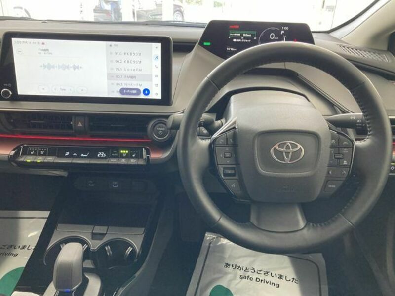 PRIUS-4