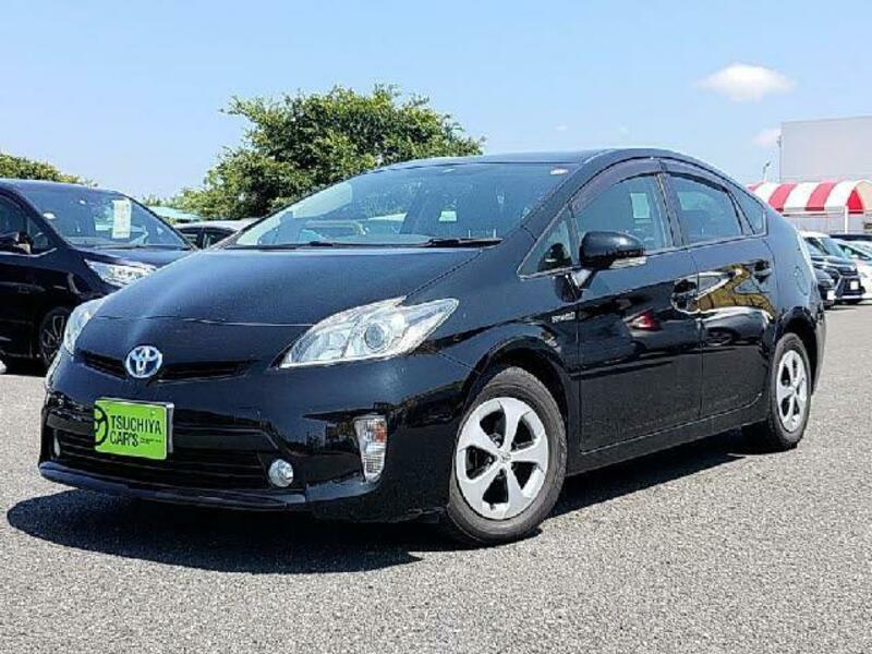 TOYOTA　PRIUS