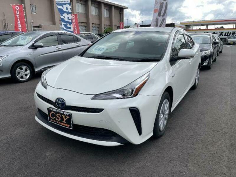 TOYOTA　PRIUS