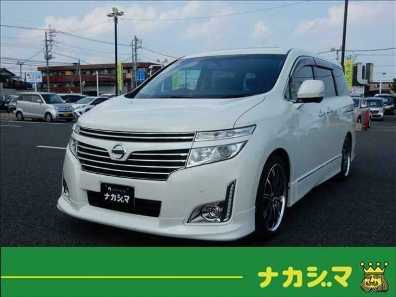 NISSAN　ELGRAND