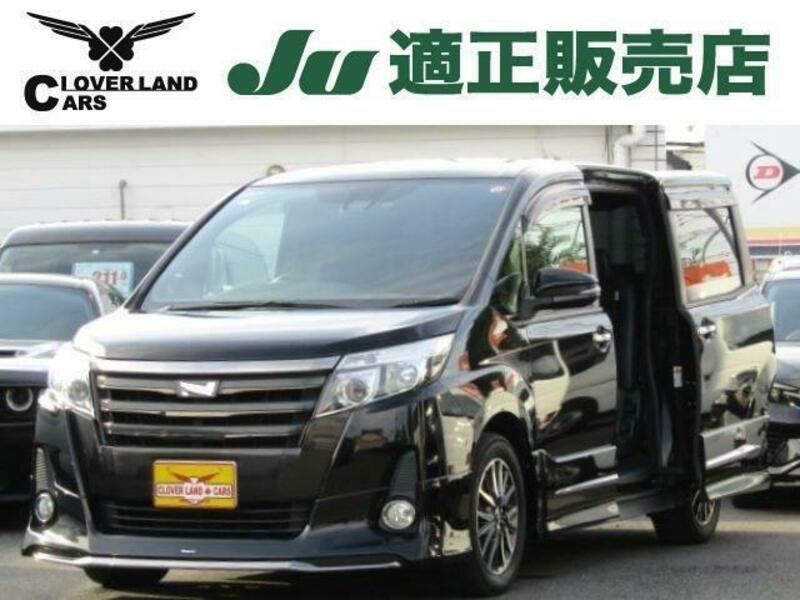 TOYOTA　NOAH