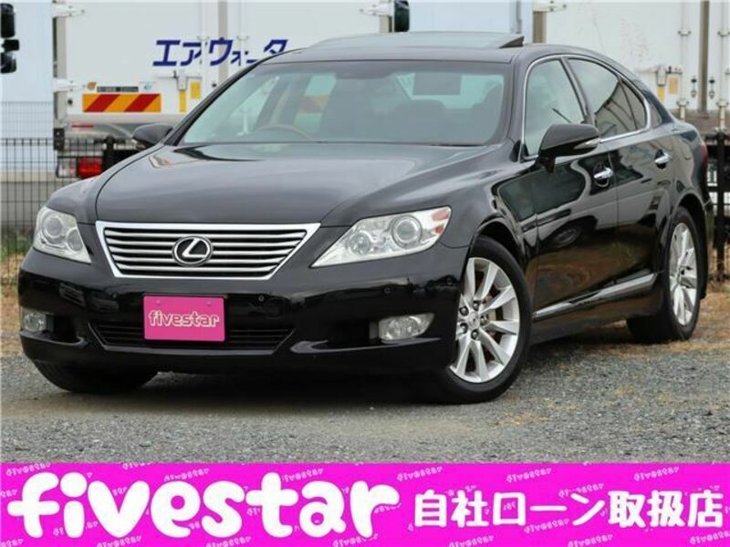 LEXUS　LS