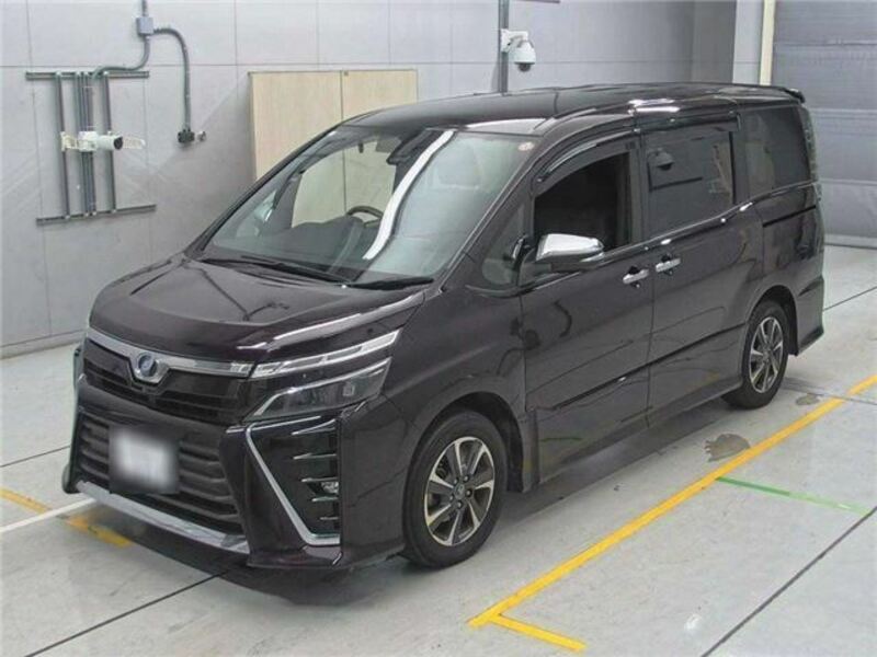 TOYOTA　VOXY