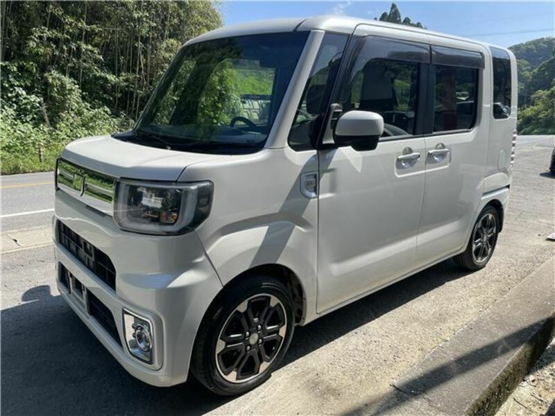 DAIHATSU　WAKE