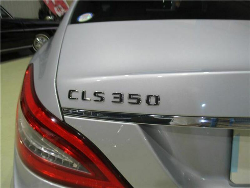 CLS-CLASS-8