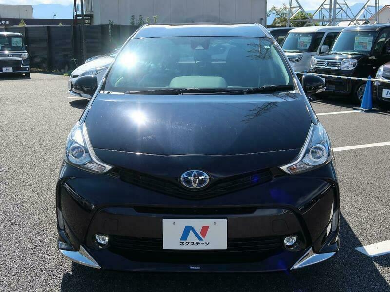 PRIUS ALPHA