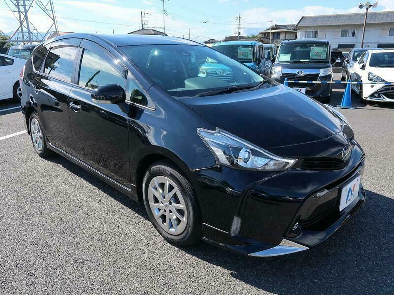 PRIUS ALPHA