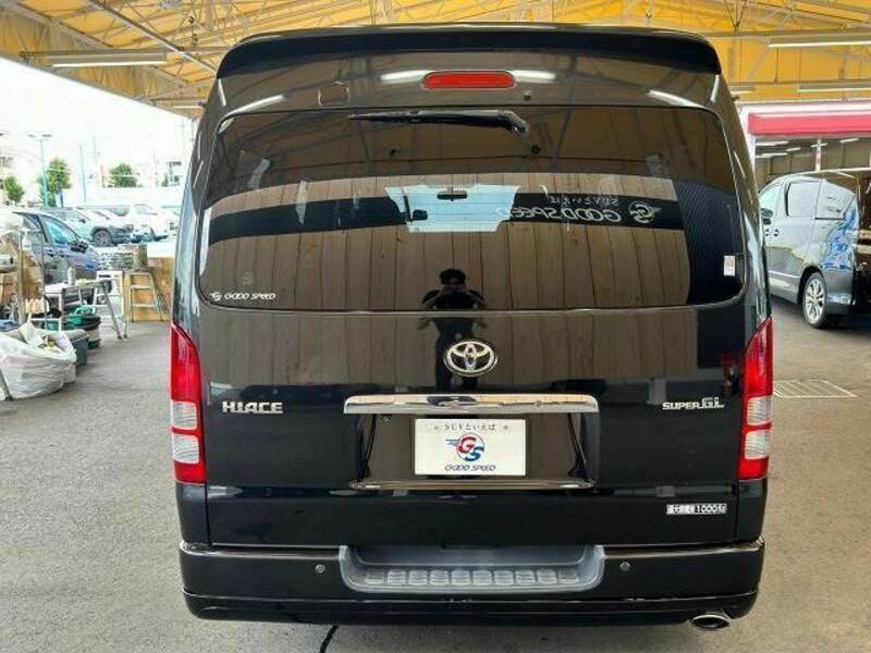 HIACE VAN-12