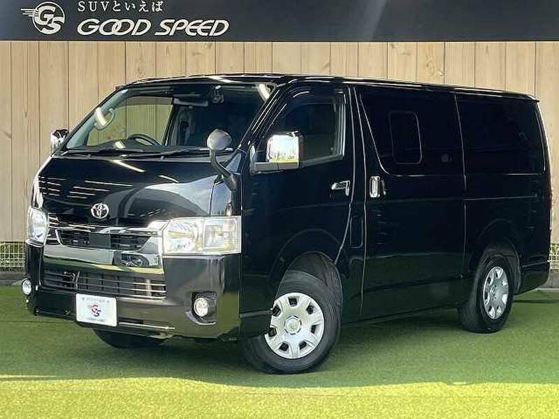 TOYOTA　HIACE VAN