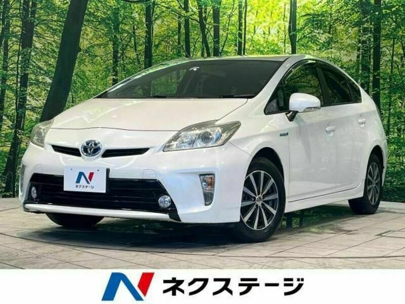 TOYOTA　PRIUS