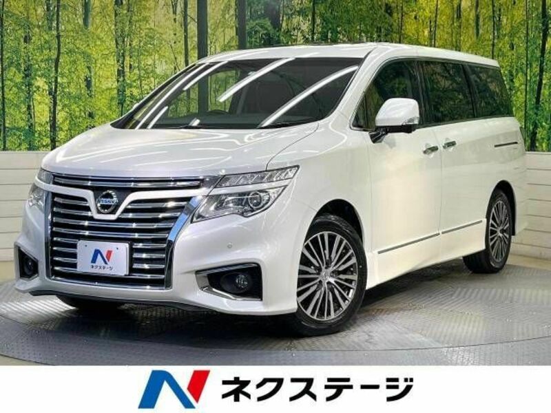 NISSAN　ELGRAND