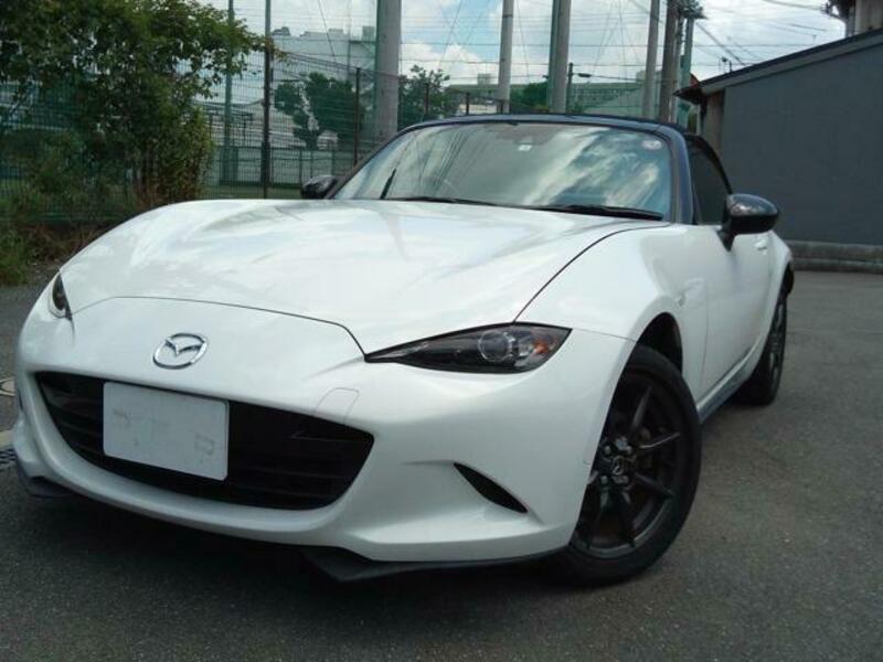 MAZDA　ROADSTER