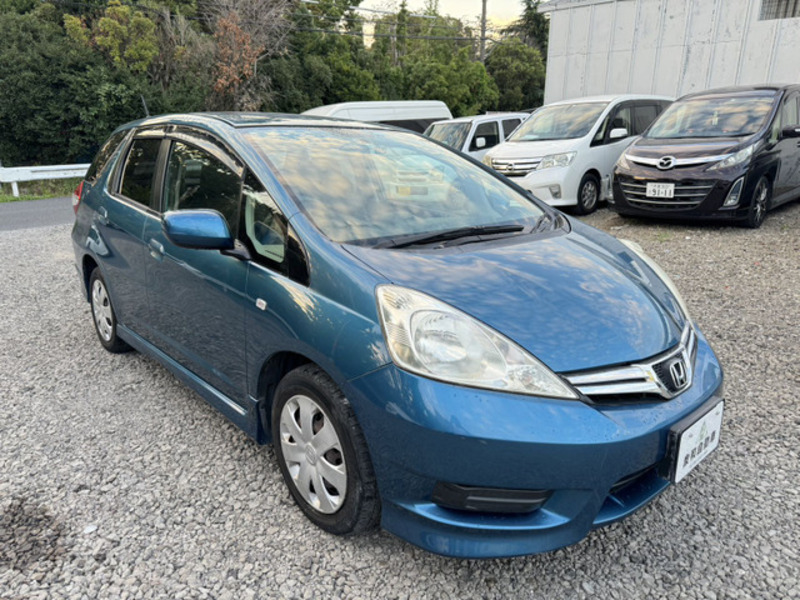 HONDA　FIT SHUTTLE