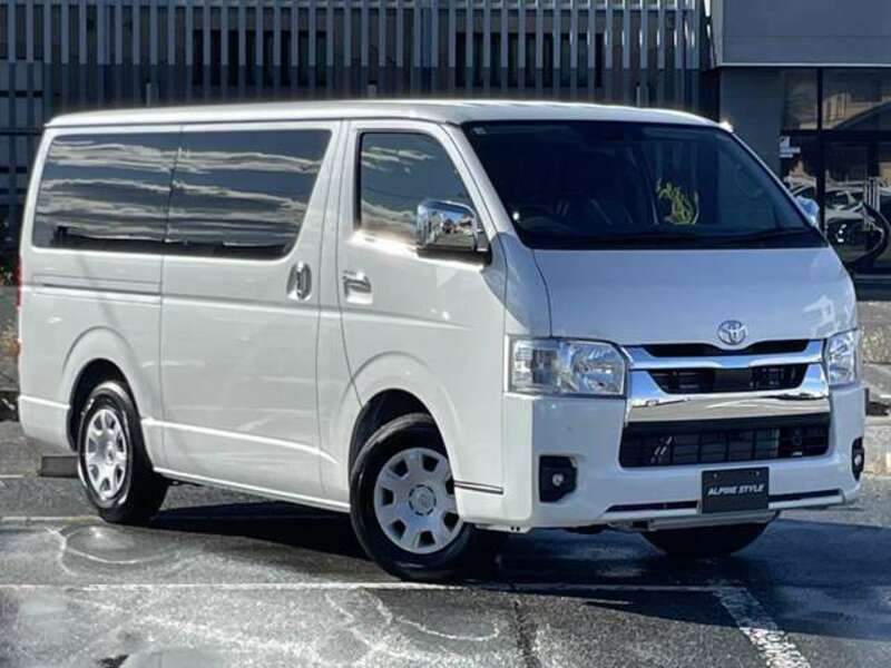 HIACE VAN-7