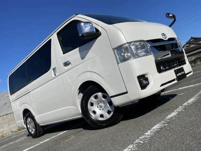 HIACE VAN-18